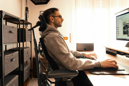 Omni Dynamic Ergonomic Chair